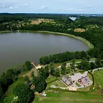 Apartment Zakatek Mala-apartamenty Nad Jeziorem