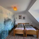 Zakatek Mala-apartamenty Nad Jeziorem Колчево