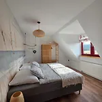 Zakatek Mala-apartamenty Nad Jeziorem Apartment