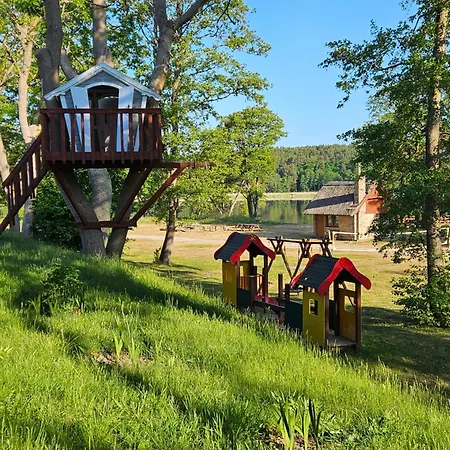 Zakatek Mala-apartamenty Nad Jeziorem Kołczewo