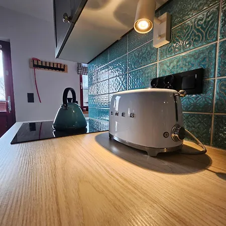 Zakatek Mala-apartamenty Nad Jeziorem * Kołczewo