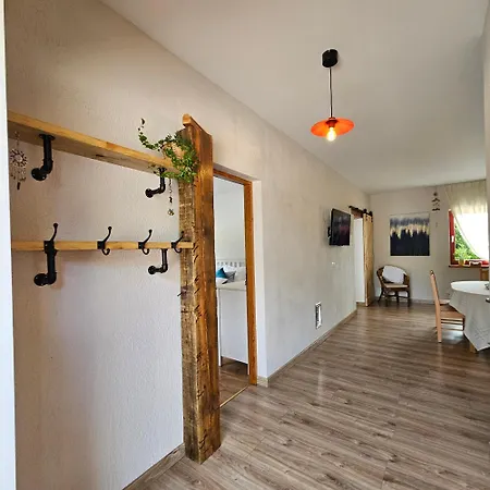 Zakatek Mala-apartamenty Nad Jeziorem Apartmán