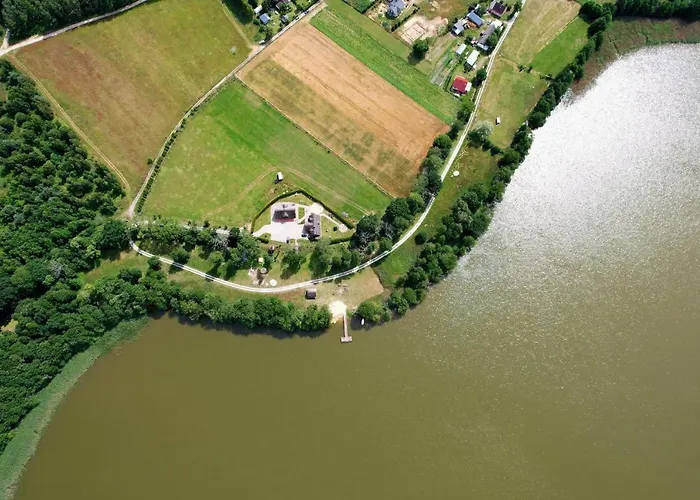 Zakatek Mala-apartamenty Nad Jeziorem * Kołczewo