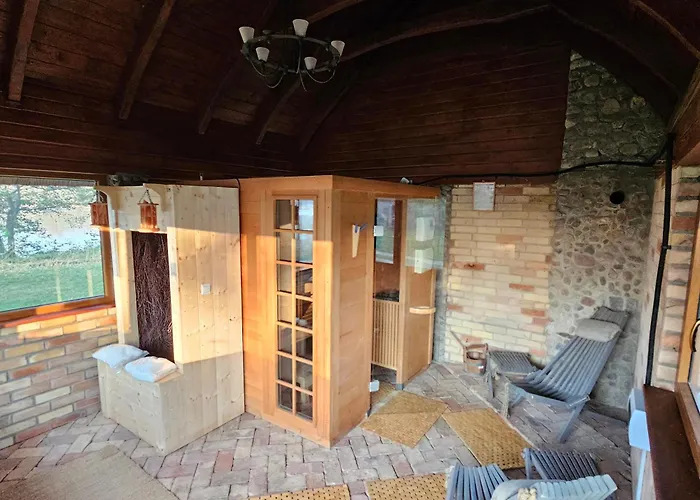 Apartamento Zakatek Mala-apartamenty Nad Jeziorem Kołczewo